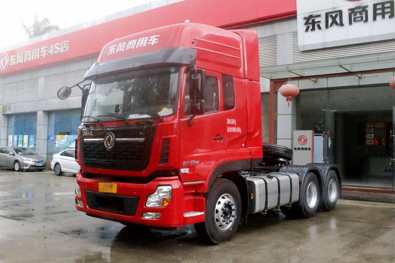 Dongfeng KL 6x4 Tractor